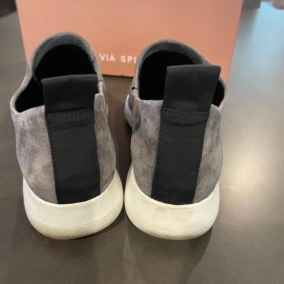 Via Spiga Grey Slip On Sneakers Size 8.5 - Picture 2 of 6